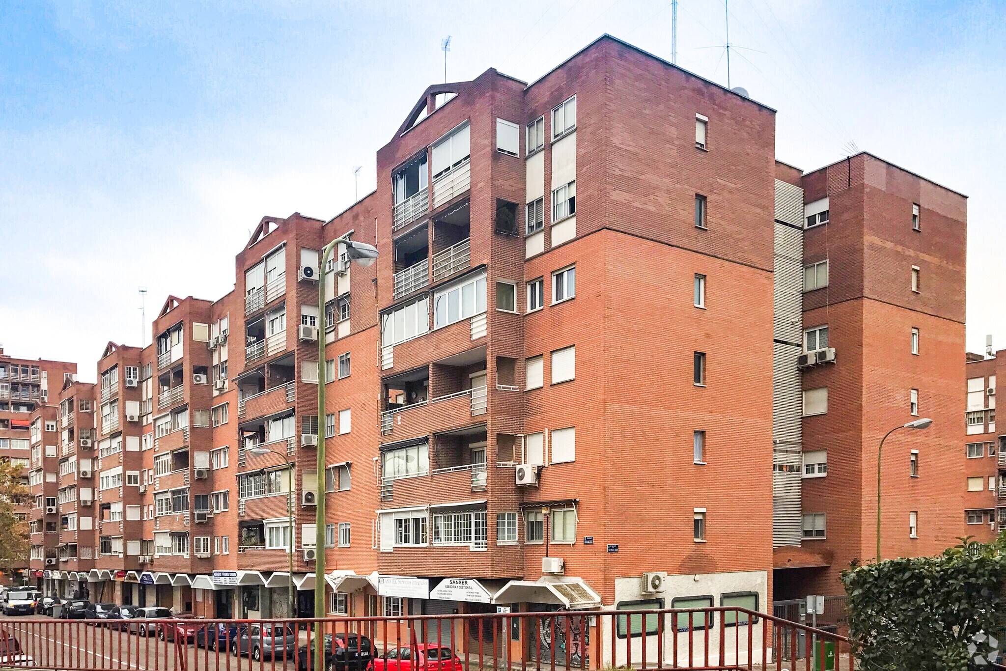 Multifamily in Madrid, Madrid for sale Primary Photo- Image 1 of 1