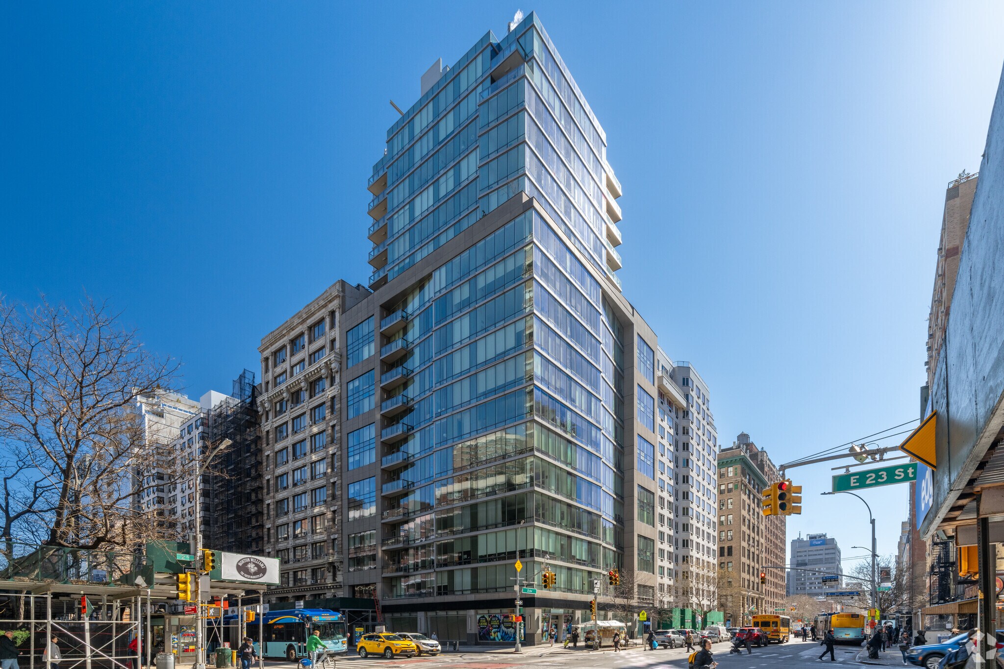 300 E 23rd St, New York, NY for lease Primary Photo- Image 1 of 11