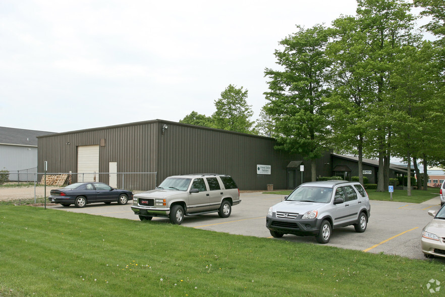 2859-2867 W Jolly Rd, Okemos, MI for lease - Building Photo - Image 3 of 11