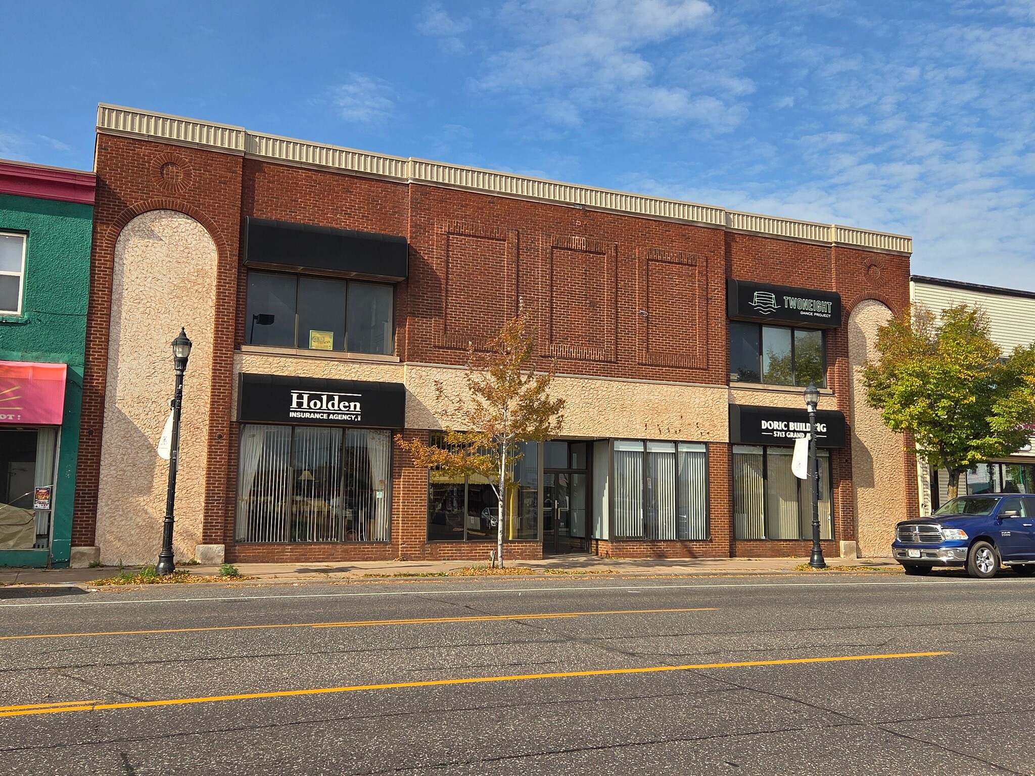 5713 Grand Ave, Duluth, MN for lease Building Photo- Image 1 of 2