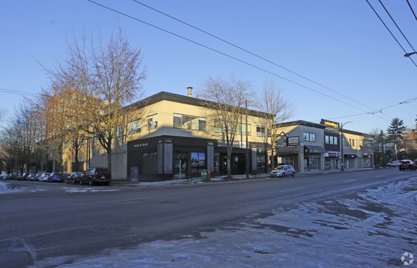 2083 Alma St, Vancouver, BC V6R 4N6 2083 Alma St, Vancouver, BC V6R 4N6