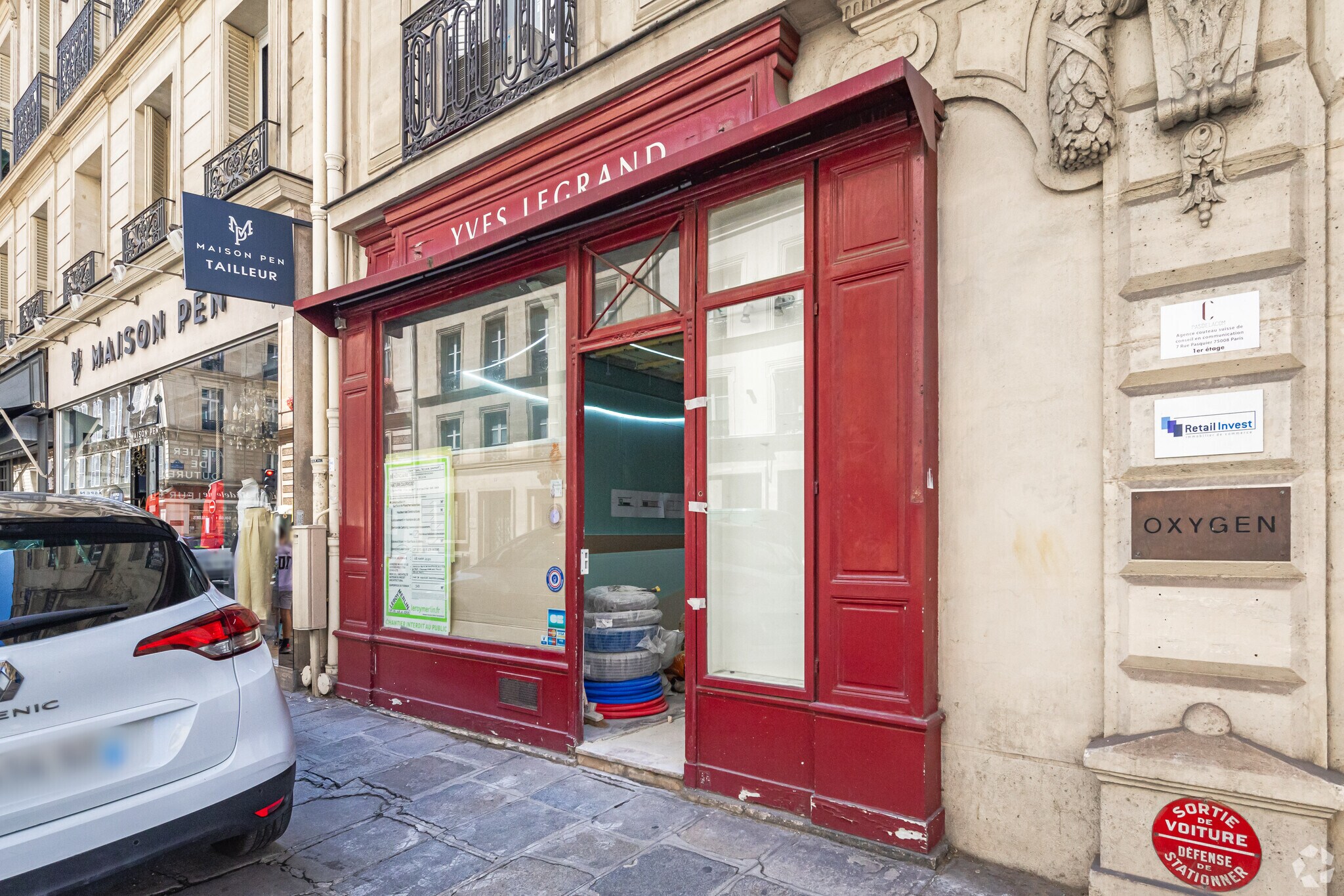  in Paris for sale Building Photo- Image 1 of 1