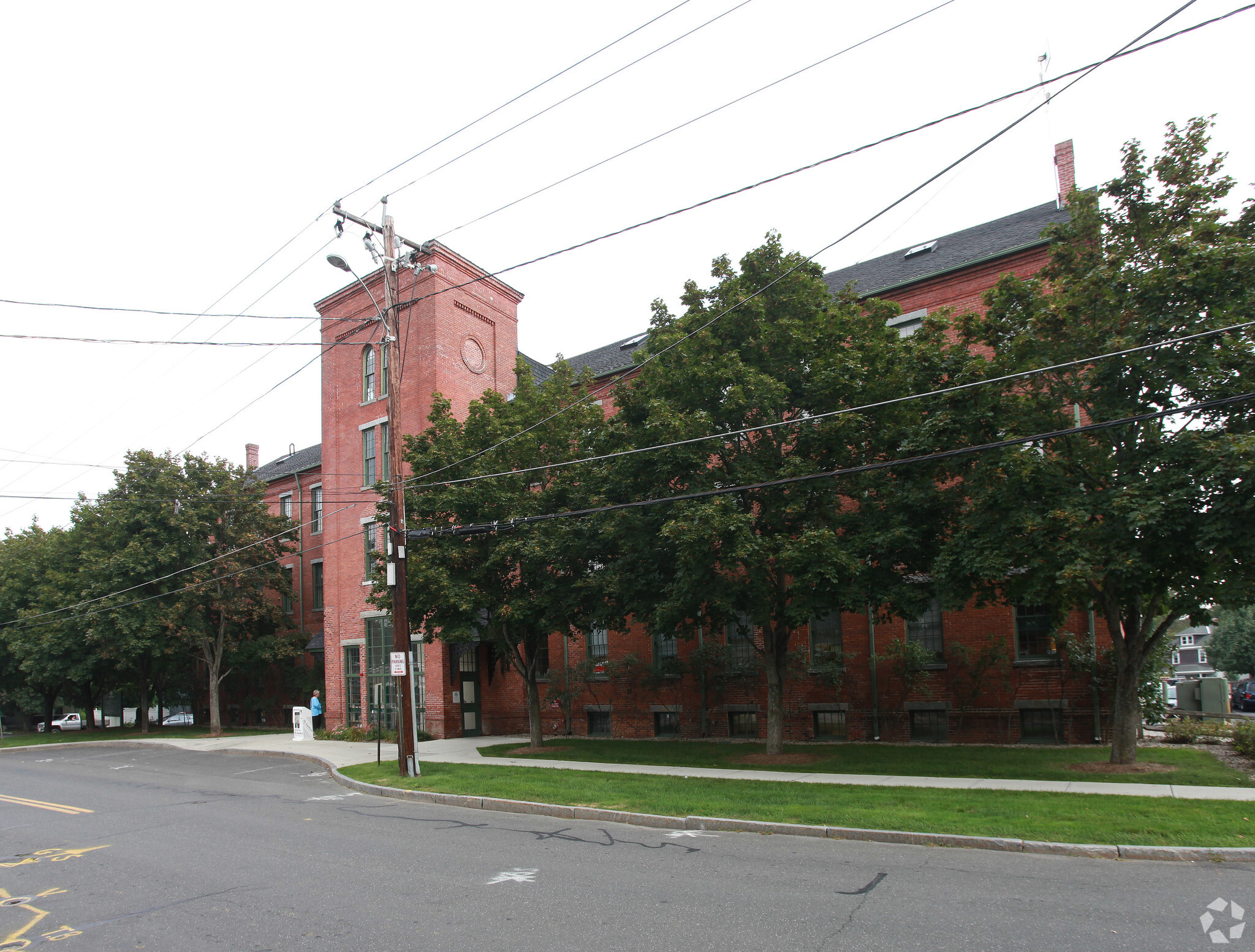 10 Main St, Florence, MA for sale Primary Photo- Image 1 of 1