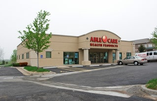 5911 NW Barry Rd, Kansas City MO - Retail Space