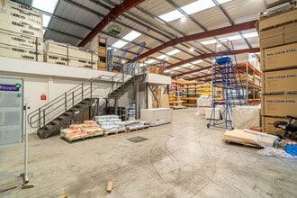 Hawkhill Ave, Edinburgh for lease Interior Photo- Image 2 of 4