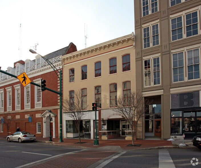 43 W Washington St, Hagerstown, MD for sale - Primary Photo - Image 1 of 1