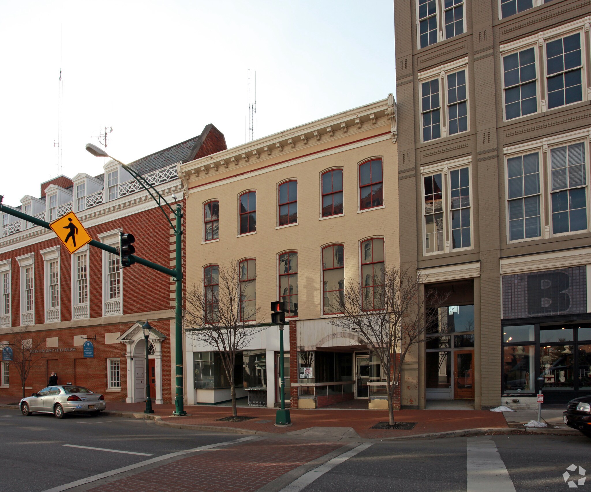 43 W Washington St, Hagerstown, MD for sale Primary Photo- Image 1 of 1