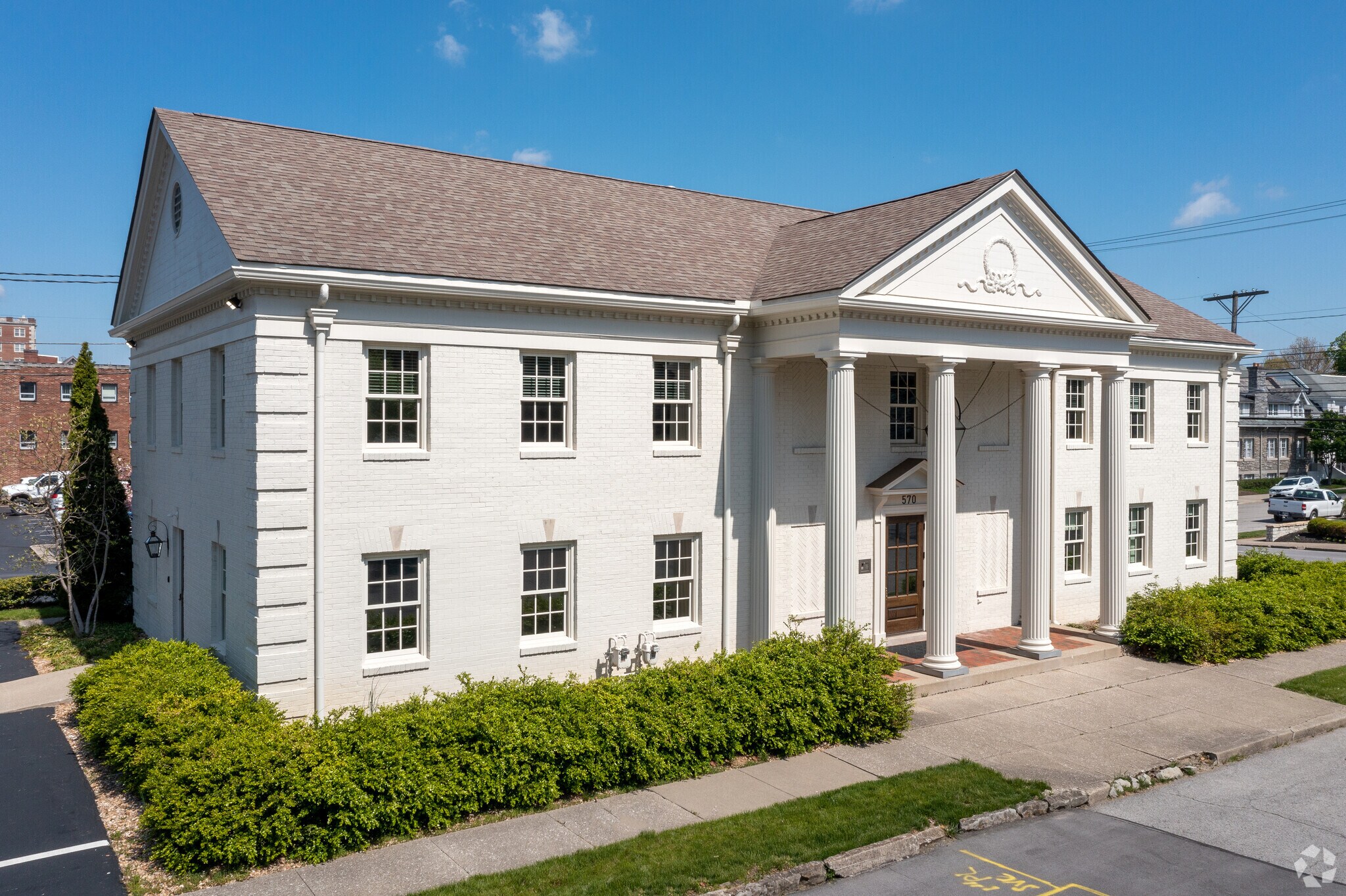 570 E Main St, Lexington, KY for sale Primary Photo- Image 1 of 1