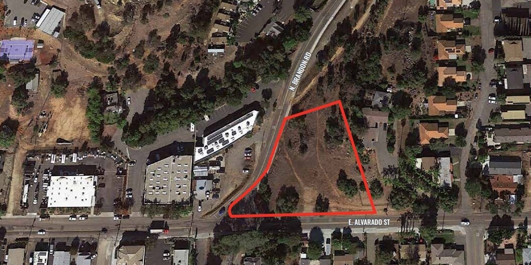 N Brandon Rd, Fallbrook, CA for sale Primary Photo- Image 1 of 1