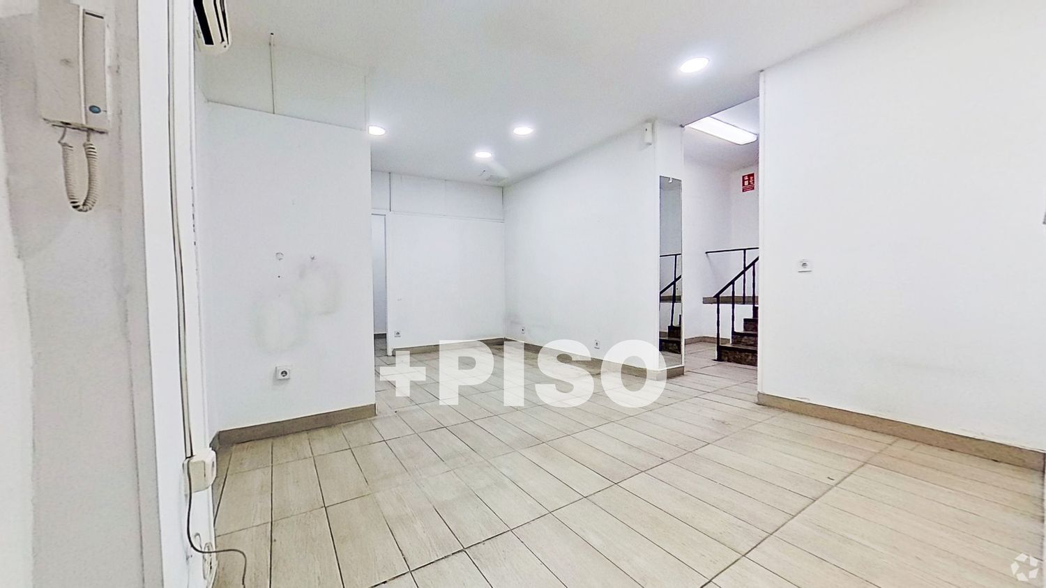 Madrid, MAD 28006 - Unit Puerta C, Esc. 1 -  - Interior Photo - Image 1 of 10