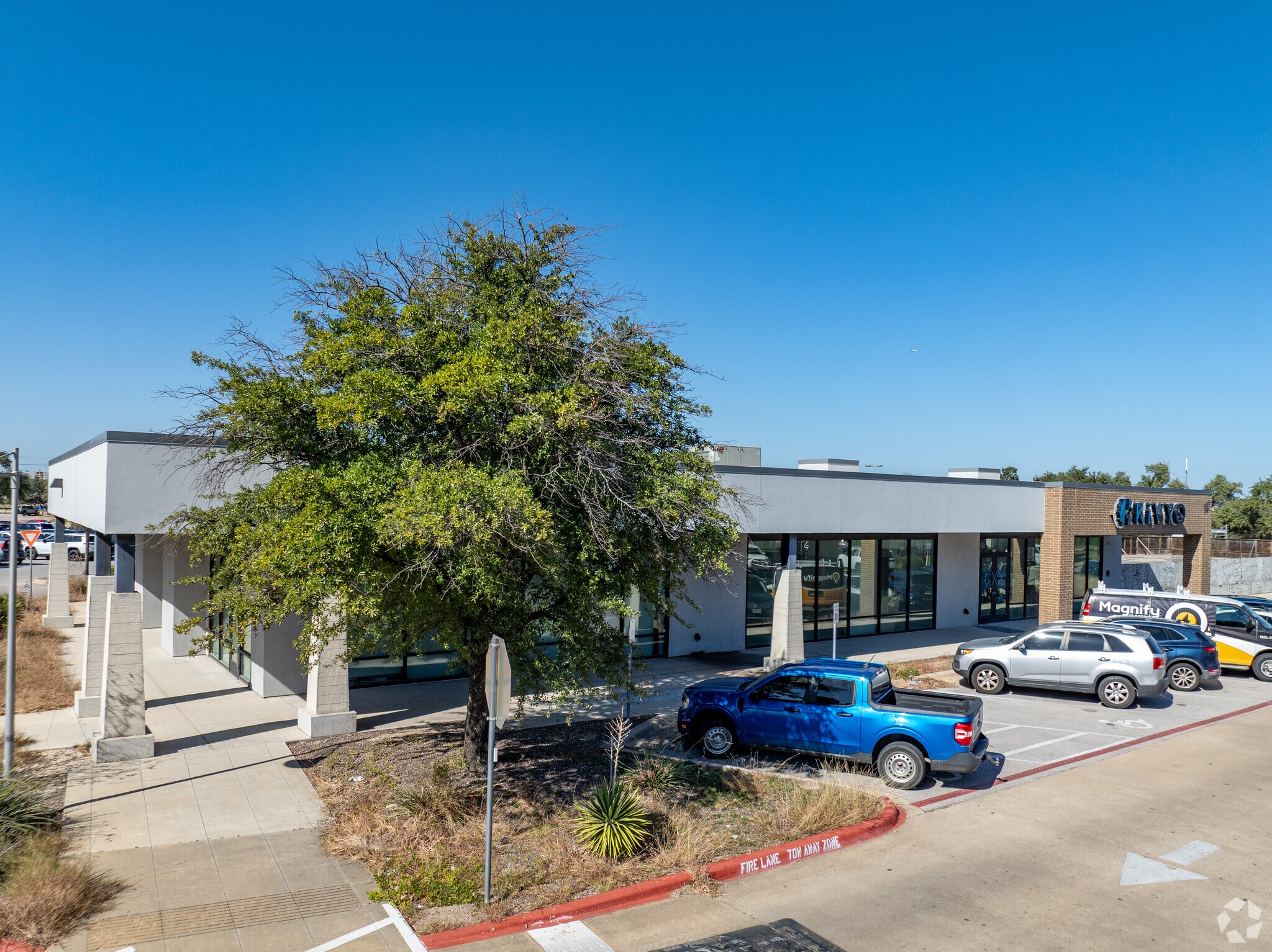 1335 E Whitestone Blvd, Cedar Park, TX for sale Primary Photo- Image 1 of 1