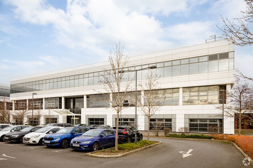 Guildford Business Park Rd, Guildford for sale - Primary Photo - Image 1 of 1