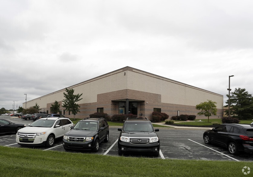 2 Boulden Cir, New Castle, DE for lease - Primary Photo - Image 1 of 3