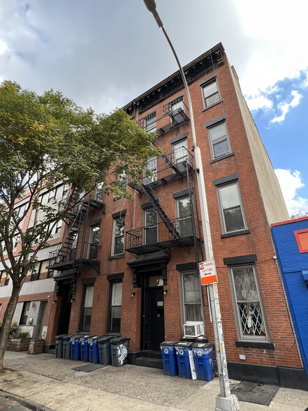 105 Boerum Pl, Brooklyn, NY for sale - Building Photo - Image 2 of 13