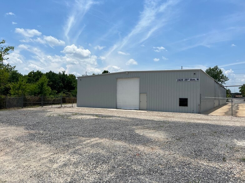 2717 28th North Ave, Birmingham, AL for sale - Building Photo - Image 2 of 9