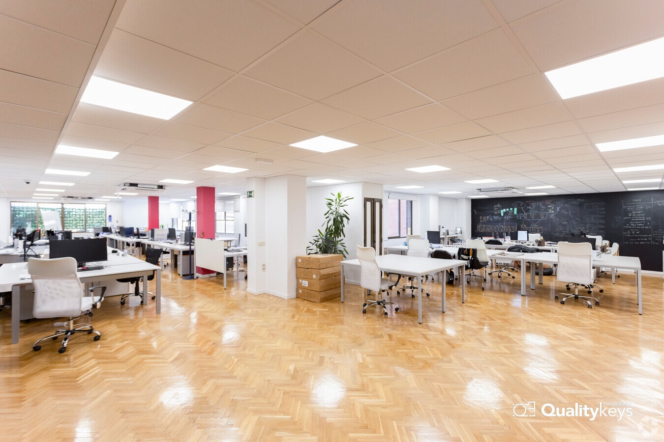 Madrid, MAD 28002 - - - Interior Photo - Image 1 of 21