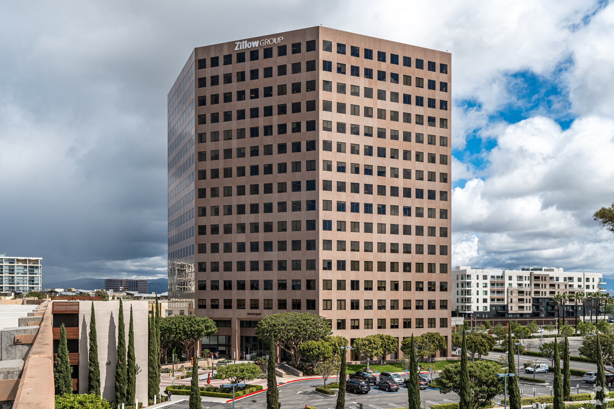 2600 Michelson Dr, Irvine, CA for lease Primary Photo- Image 1 of 23