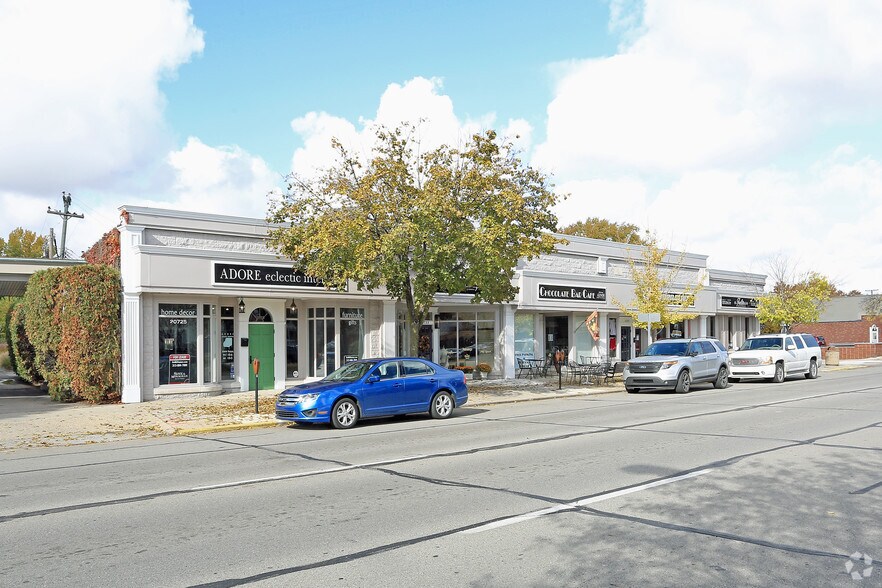 20725-20741 Mack Ave, Grosse Pointe Woods, MI for sale - Primary Photo - Image 1 of 1