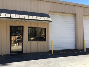 120 Gloster Rd NW, Lawrenceville, GA for lease Building Photo- Image 1 of 5