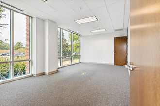 201 Sigma Dr, Summerville, SC for lease Interior Photo- Image 2 of 6