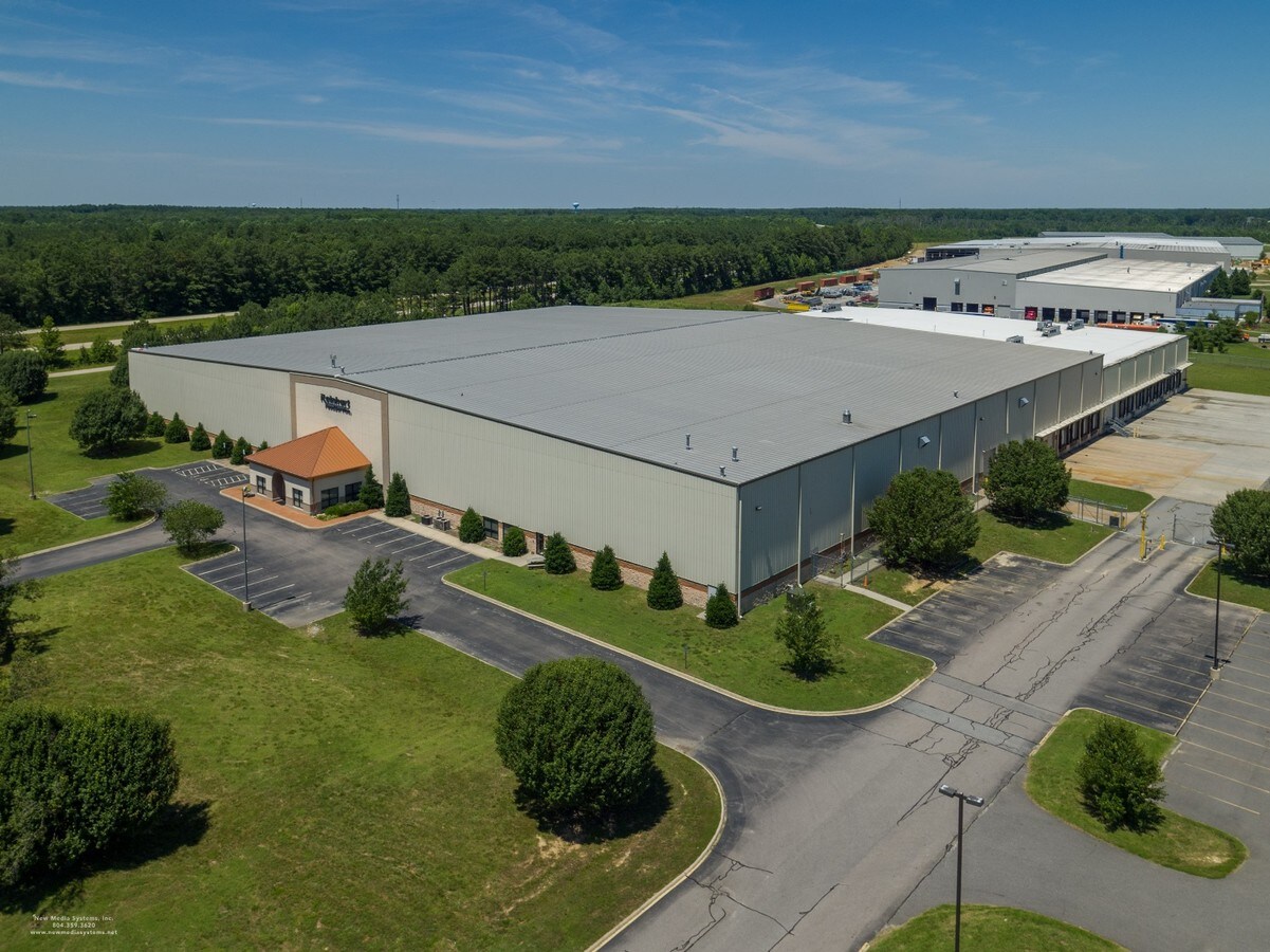 8025 Quality Dr, Prince VA 23875