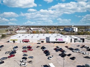 1000 N Loop 340, Bellmead, TX for lease Building Photo- Image 2 of 2