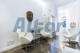 Retail in Madrid, Madrid for lease Interior Photo- Image 1 of 13