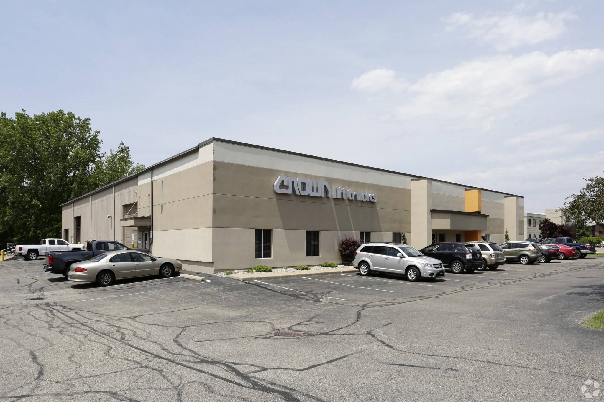 4131 Roger B Chaffee Memorial Dr SE, Grand Rapids, MI for sale Primary Photo- Image 1 of 1