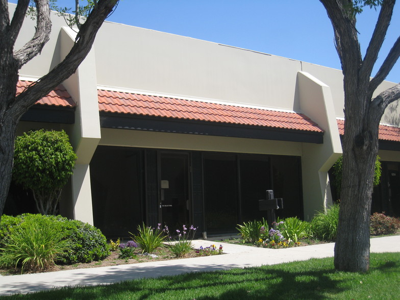 9252-9260 Deering Ave, Chatsworth, CA for lease - Other - Image 1 of 4