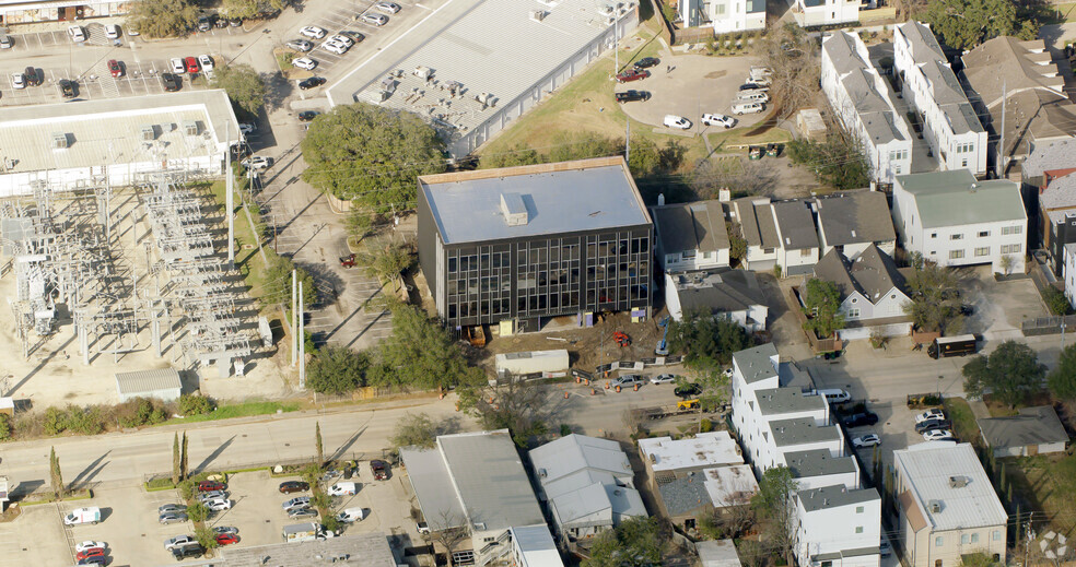 5916 Winsome Ln, Houston, TX for lease - Aerial - Image 3 of 11