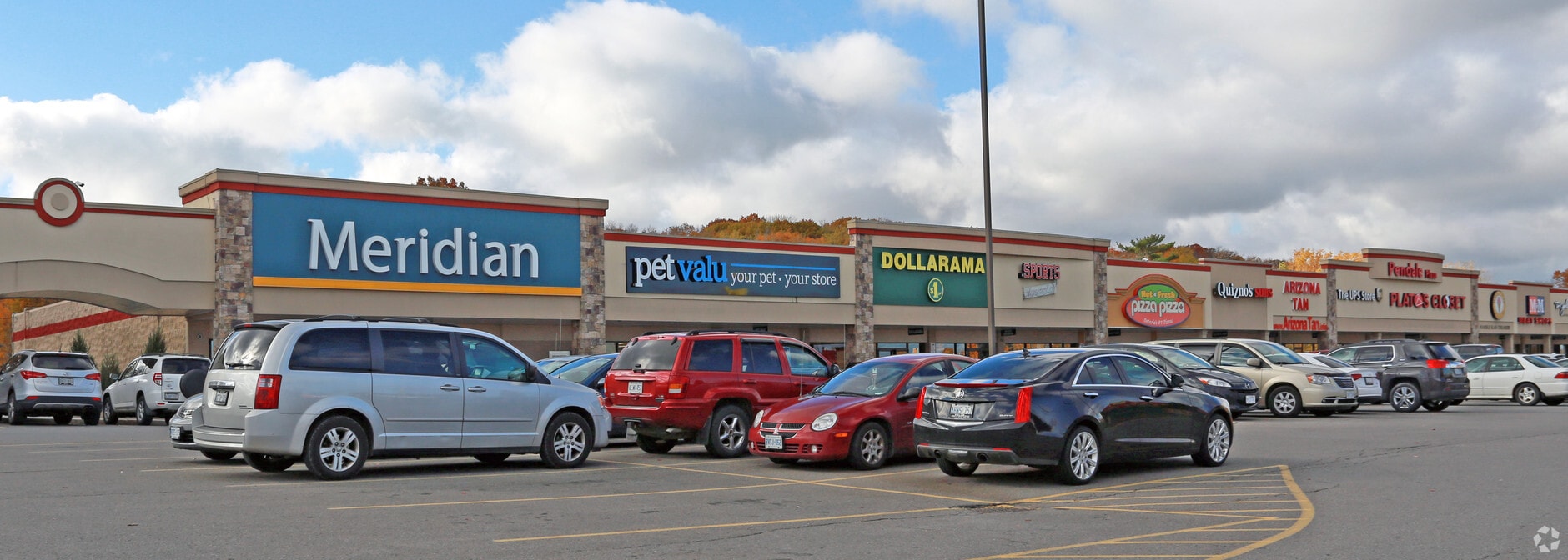 210 Glendale Ave, St Catharines, ON L2T 3Y6