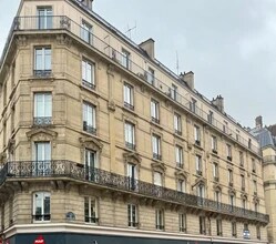 4 Rue De Châteaudun, Paris for lease Building Photo- Image 1 of 8