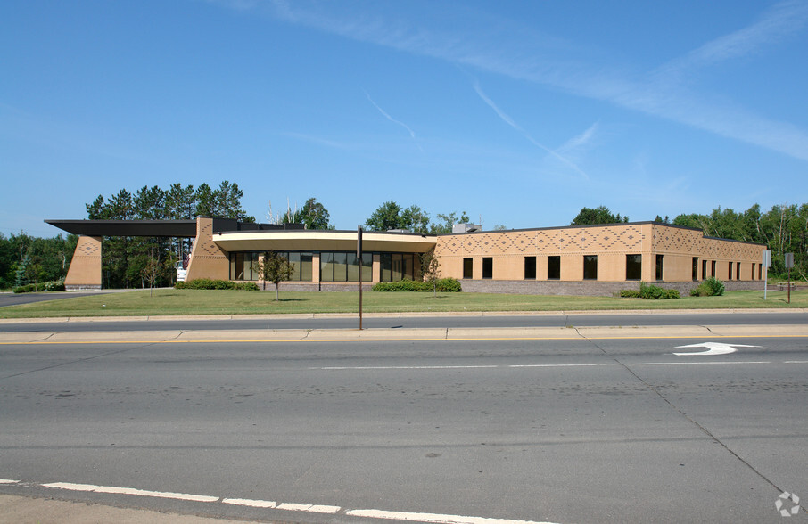 211 Boundary Ave, Proctor, MN for sale - Primary Photo - Image 1 of 1