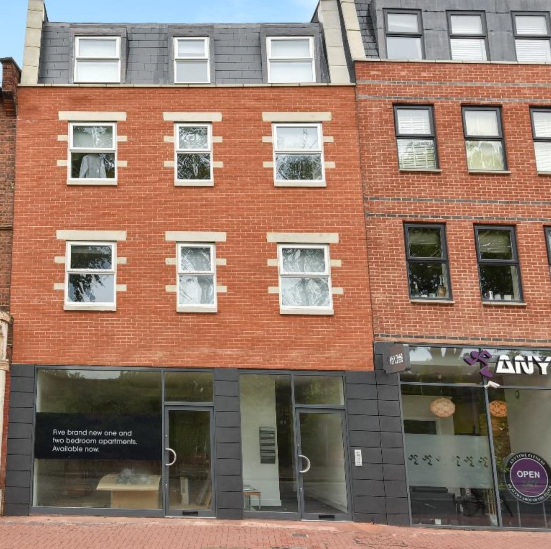 18 Coombe Ln, London for sale Primary Photo- Image 1 of 1