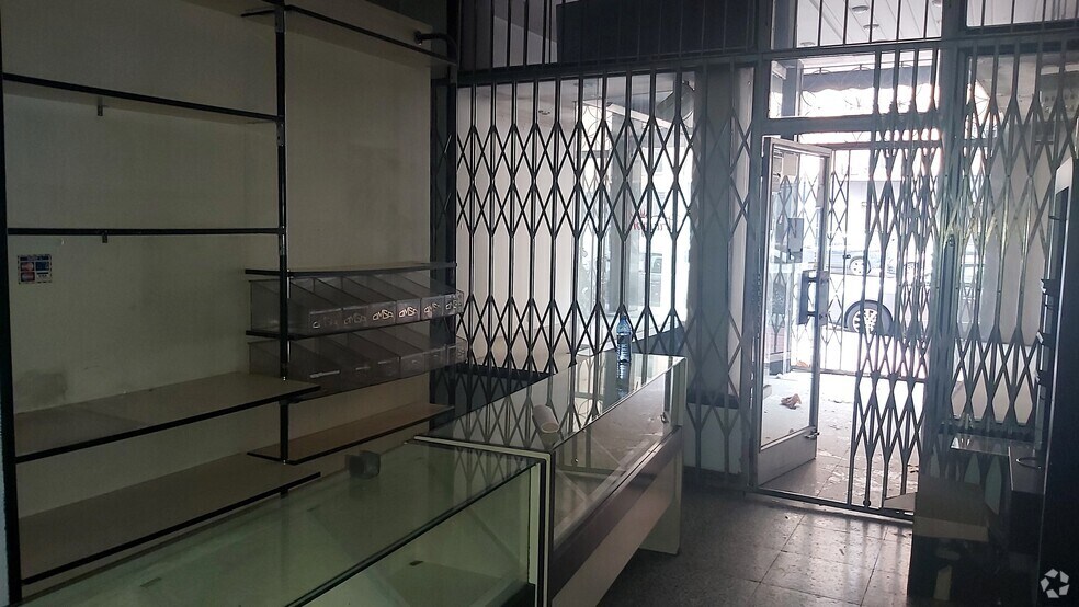 Retail in Madrid, Madrid for lease - Interior Photo - Image 1 of 1