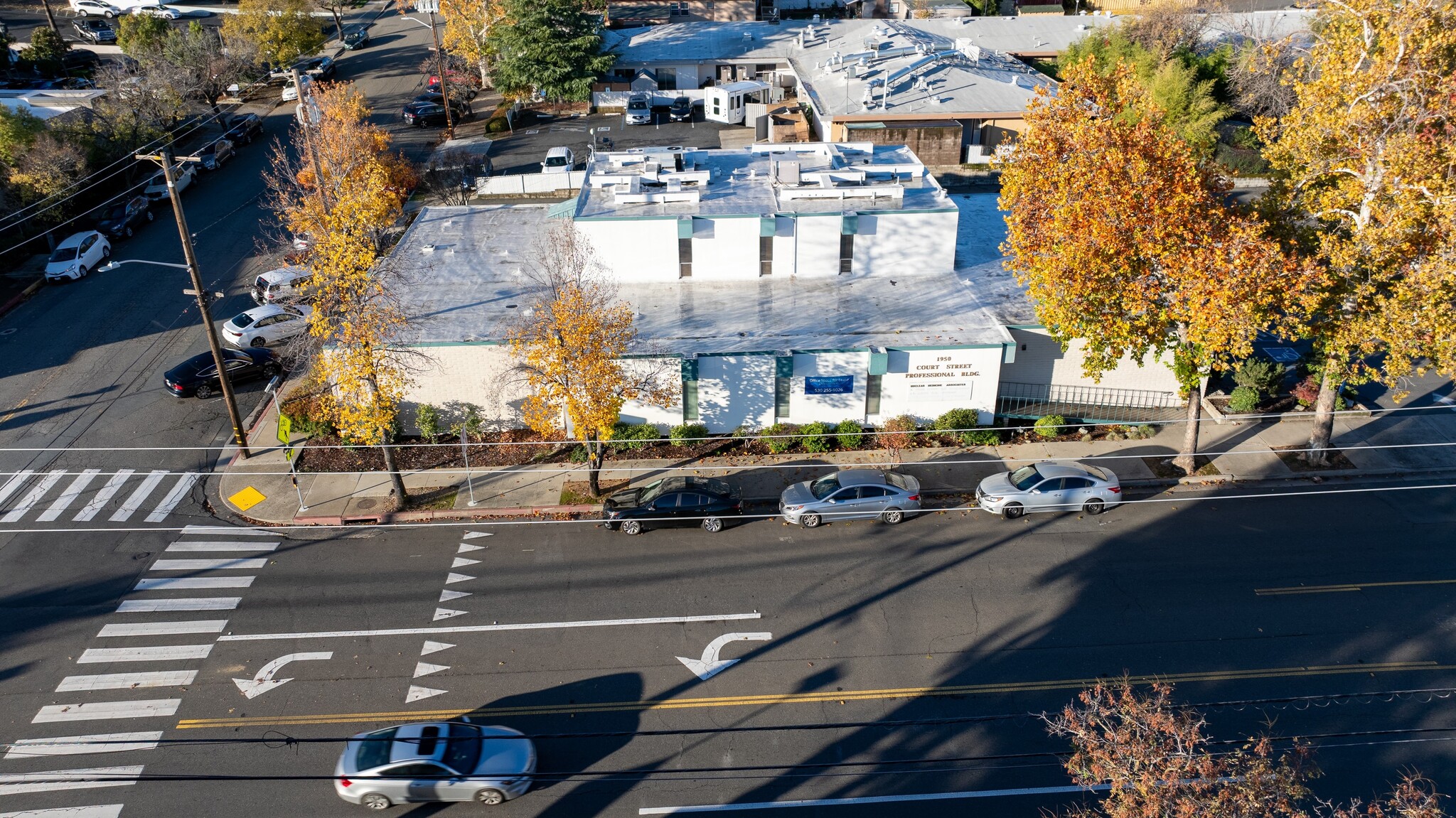 1950 Court St, Redding, CA for lease Primary Photo- Image 1 of 13