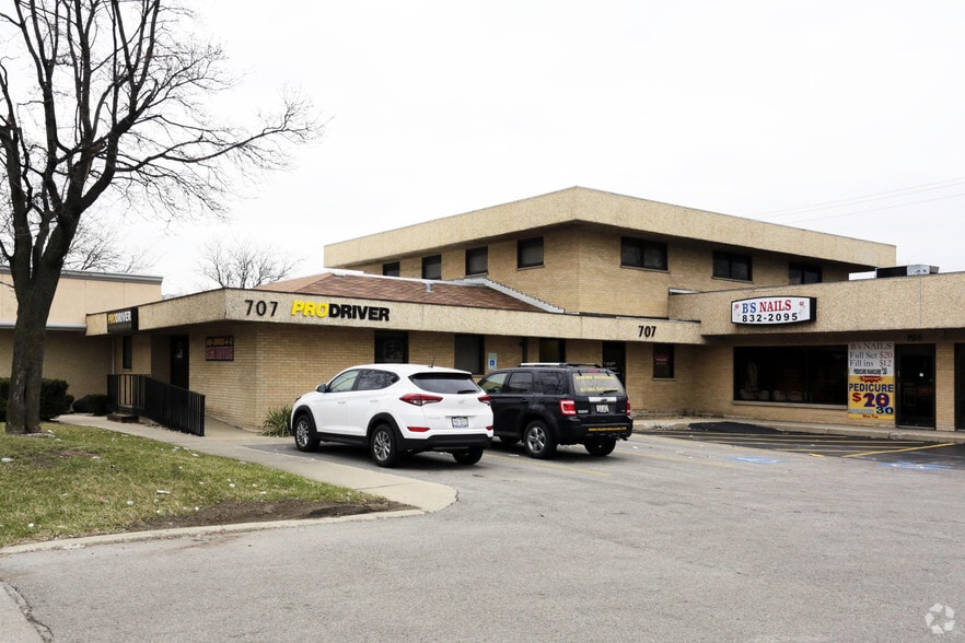 707 N York Rd, Elmhurst, IL for sale - Primary Photo - Image 1 of 1