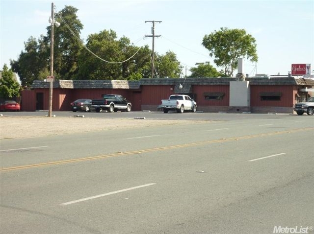 1002 Waterloo Rd, Stockton, CA for sale - Primary Photo - Image 1 of 1