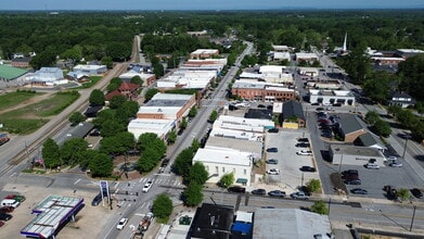 130 E Jones St, Fountain Inn, SC for lease Interior Photo- Image 2 of 9