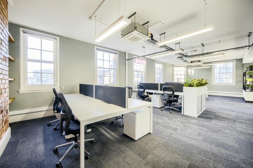 36 Bennetts Hl, Birmingham for sale - Building Photo - Image 2 of 12