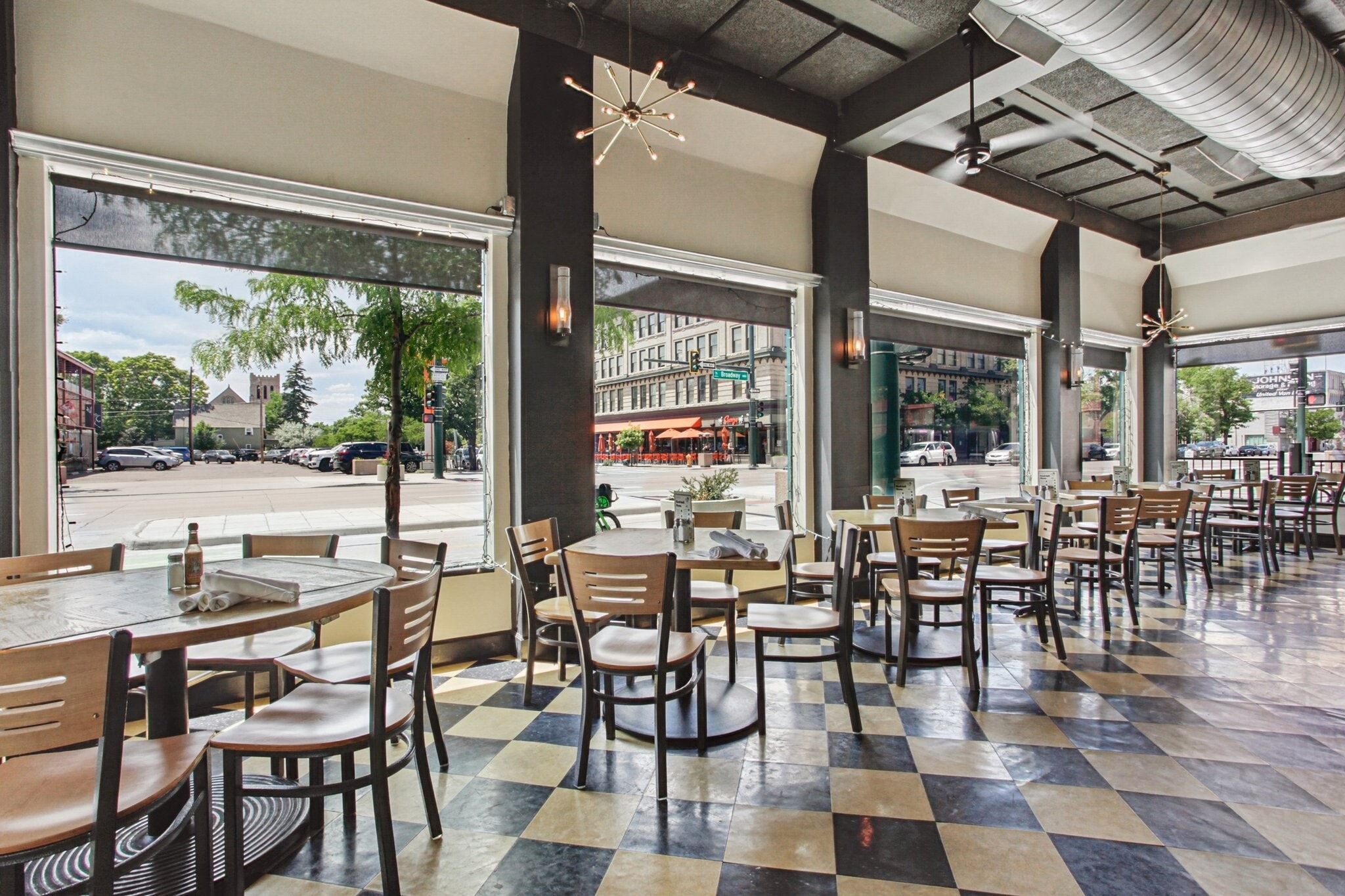 76 Broadway, Denver, CO for lease Interior Photo- Image 1 of 13