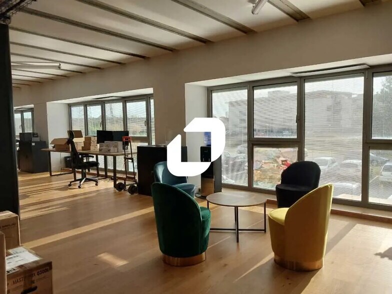 Office in Castelnau-le-Lez for lease - Interior Photo - Image 3 of 17