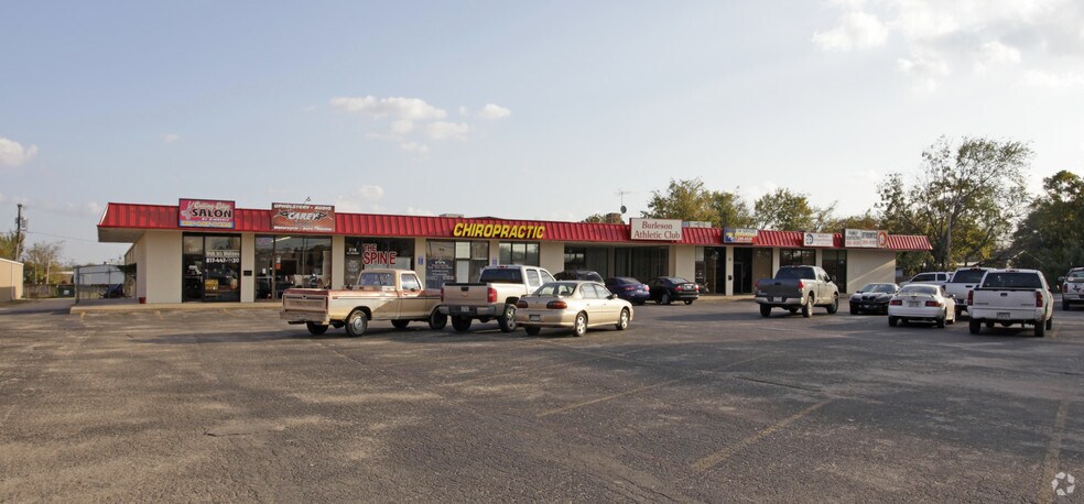 206-218 NE Wilshire Blvd, Burleson, TX for sale - Primary Photo - Image 1 of 1
