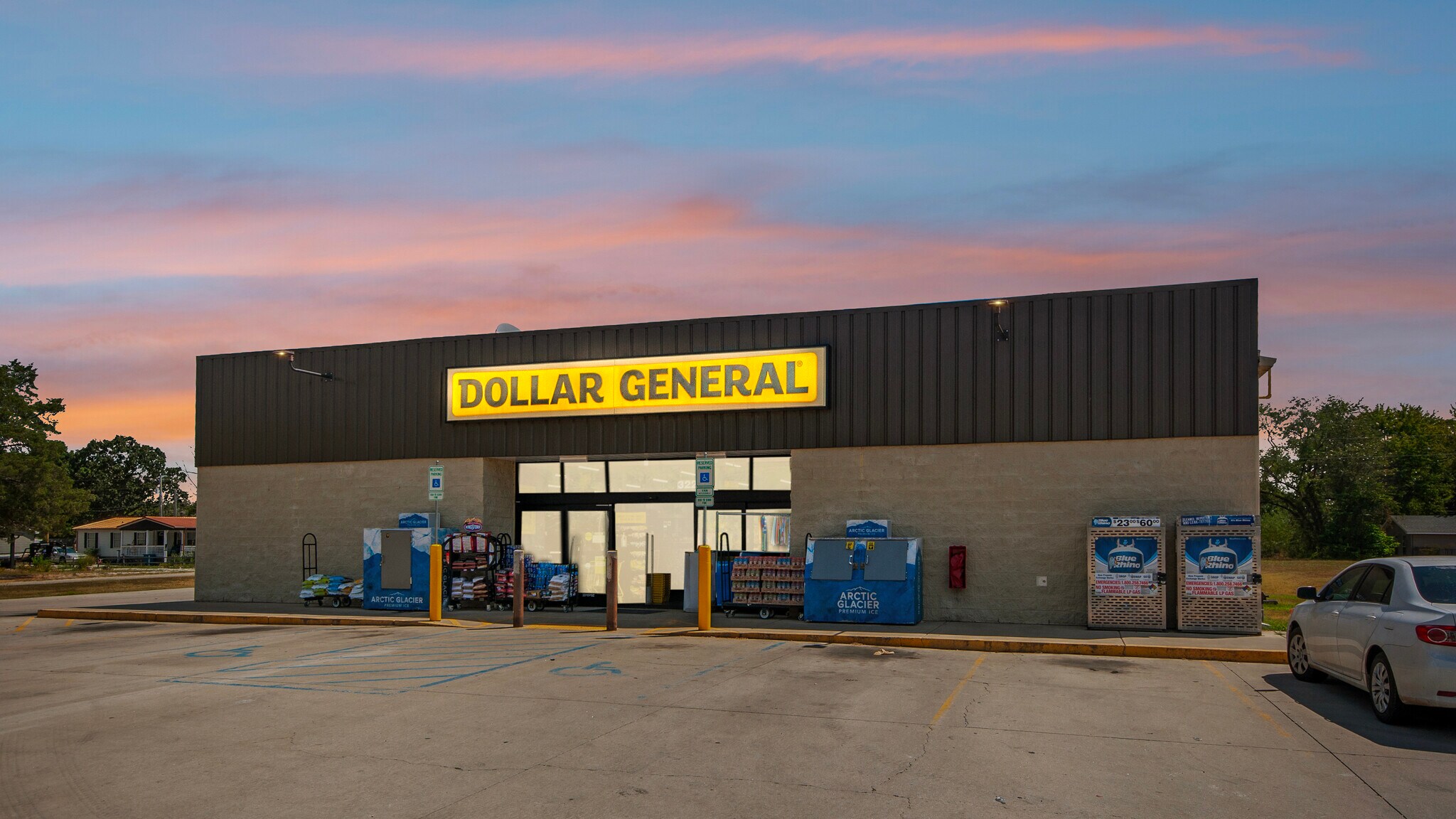 322 4th St, Taneyville, MO for sale Primary Photo- Image 1 of 5