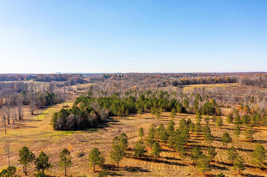 2200 Oweda Dr, Conover, NC for sale - Aerial - Image 3 of 9