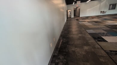 1000 W Wisconsin Ave, Appleton, WI for lease - Commercial Listing Video