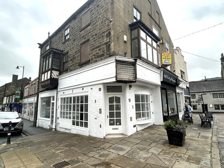 22-26 Market Pl, Otley for lease - Building Photo - Image 2 of 3