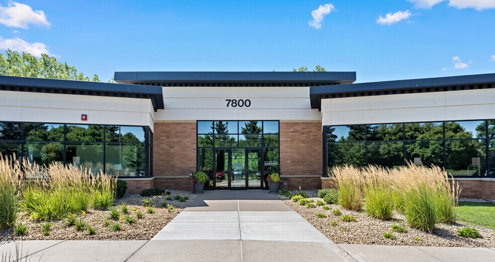 7800 Equitable Dr, Eden Prairie, MN for lease - Building Photo - Image 1 of 8