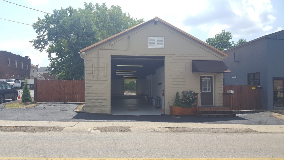 11 Clark Rd, Cincinnati, OH for sale - Building Photo - Image 1 of 1