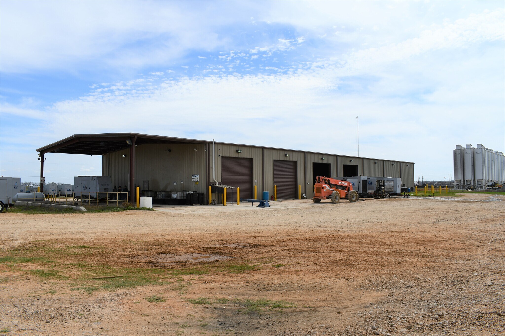 2879 W Fm 117, Dilley, TX 78017 Industrial for Sale